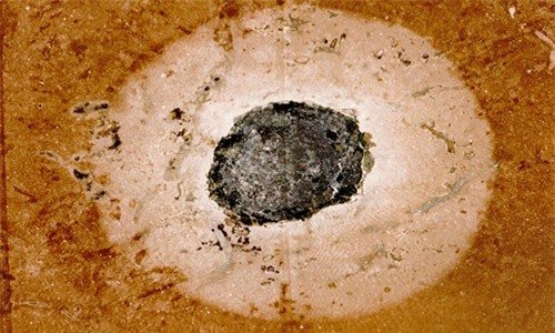 VNE-Enormous-double-crater-cre-4860-4393