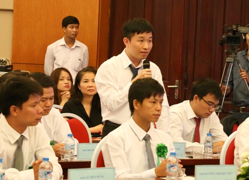 Nguyễn Đình Nam - Giám đốc Công ty VP9 với chuyên đề Vấn đề khởi nghiệp của các nhà khoa học trẻ. 