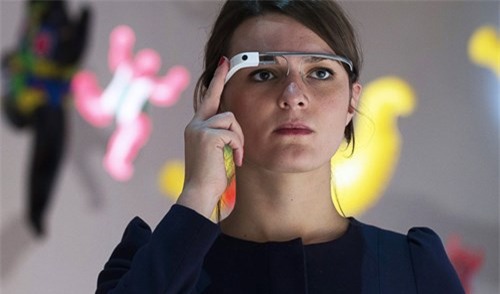 Google Glass bị khai tử, đổi tên thành Aura - ảnh 1