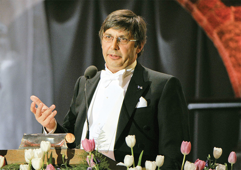 Giáo sư Andre Geim - người đầu tiên giành cả hai giải Ig Nobel và Nobel. Ảnh: Independent