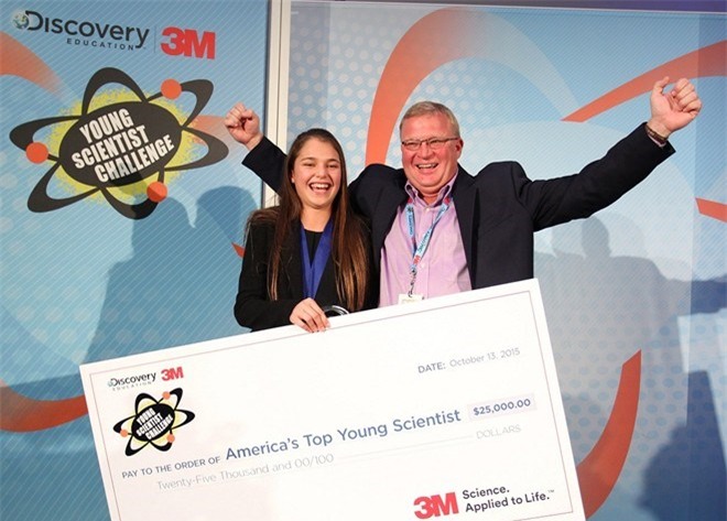 Nữ sinh 15 tuổi giành giải khoa học trị giá 25.000 USD