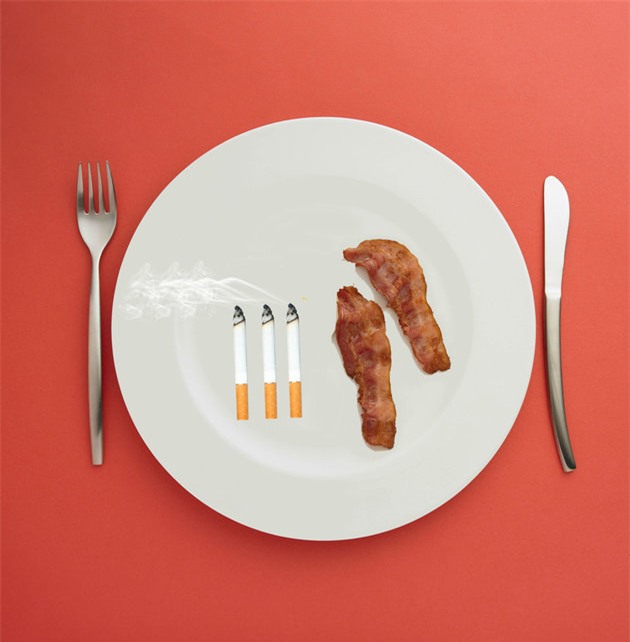   Ăn thịt chế biến sẵn chẳng khác gì hút thuốc lá