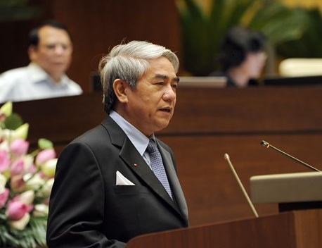 Bộ trưởng Nguyễn Quân trả lời chất vấn đại biểu trước quốc hội về Quỹ đầu tư mạo hiểm.