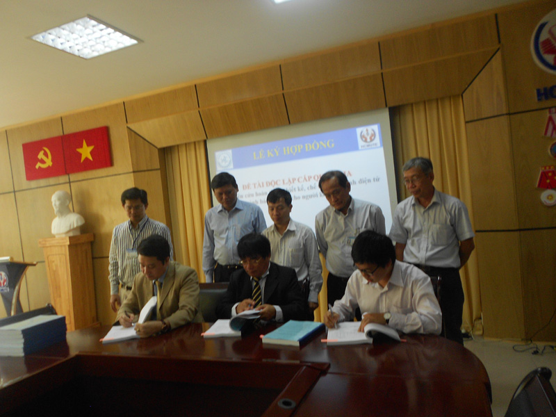 Bộ KH&CN và Trường ĐHSPKT Tp.HCM ký kết hợp đồng thực hiện đề tài