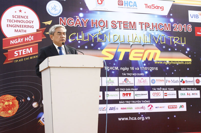 Bộ trưởng Nguyễn Quân phát biểu tại Lễ Khai mạc ngày hội STEM Tp.HCM