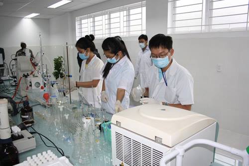 Hiện nay, hầu hết trang thiết bị trong các phòng thí nghiệm của Việt Nam đều phải nhập khẩu từ nước ngoài.