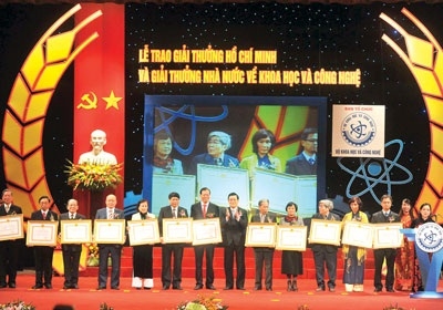 Giải thưởng Hồ Chí Minh và Giải thưởng Nhà nước về khoa học và công nghệ luôn được các nhà khoa học mong đợi