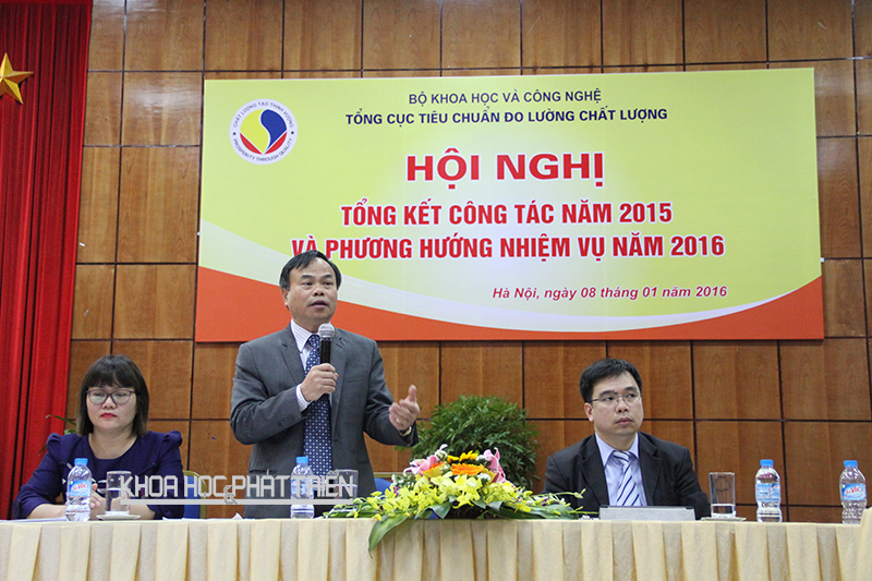 Tổng cục trưởng Tổng cục Tiêu chuẩn - Đo lường - Chất lượng Trần Văn Vinh phát biểu tại Hội nghị tổng kết năm 2015.