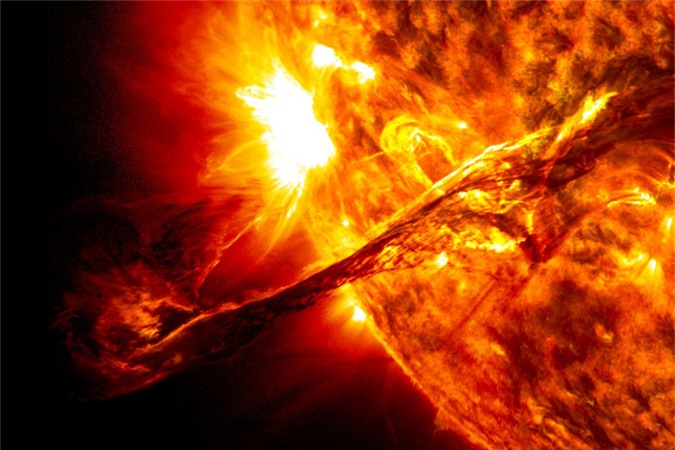 Các nhà khoa học Trung Quốc có thể tạo ra khí plasma với nhiệt độ nóng gấp ba lần nhiệt độ của lõi Mặt Trời trong 102 giây.