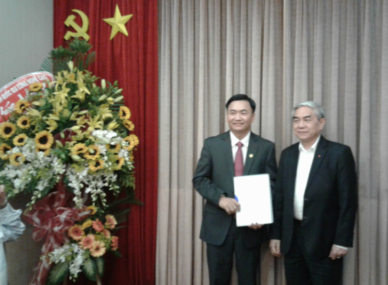 Bộ trưởng Nguyễn Quân trao Quyết định bổ nhiệm Cục trưởng Cục CTPN cho Pgs.Ts. Phạm Xuân Đà