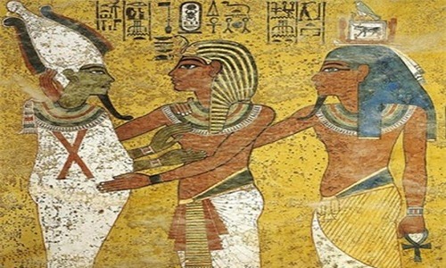 bi-n-quanh-trai-tim-that-lac-cua-pharaoh-tutankhamun-1