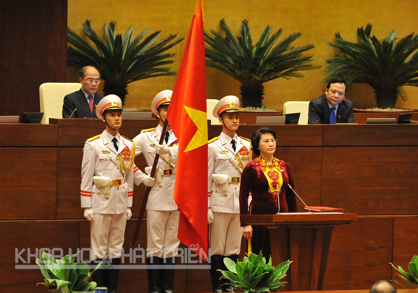 Bà Nguyễn Thị Kim Ngân chính thức được Quốc hội bỏ phiếu đồng ý chức Chủ tịch Quốc hội với tỉ lệ số phiếu cao. Ảnh Như Ý.