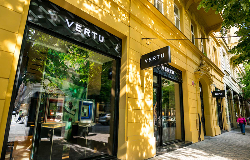 Danh hiệu smartphone đắt nhất thế giới của Vertu sắp mất vào tay Sirin Labs?  Ảnh: Tgdaily