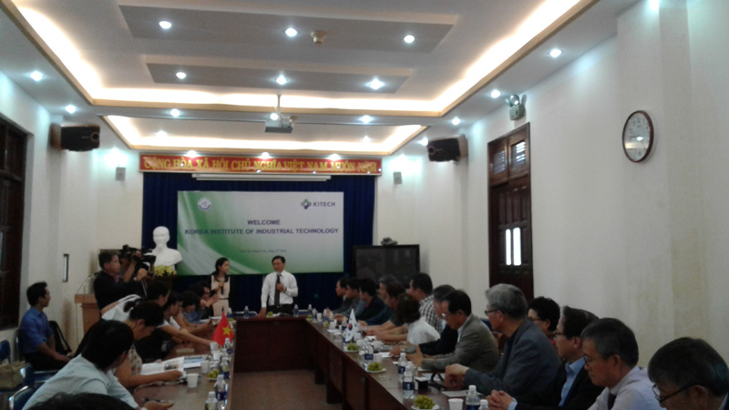 Ông Phạm Xuân Đà - Cục trưởng Cục CTPN giới thiệu những chính sách ưu tiên phát triển KH&CN của Việt Nam