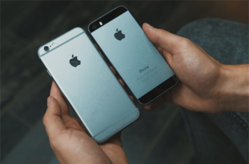 Giá iPhone 5s và iPhone 6 ở thị trường xách tay còn vài triệu đồng.
