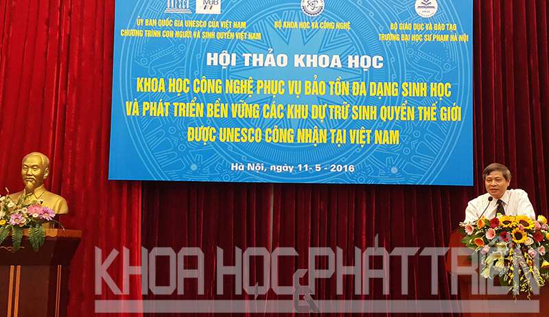 Thứ trưởng Phạm Công Tạc phát biểu khai mạc hội thảo khoa học.