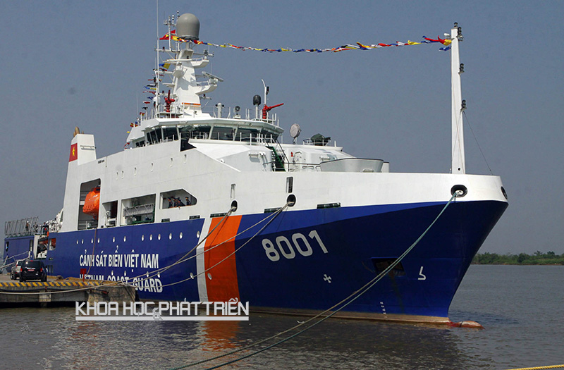 Con tàu 8001 được các kỹ sư, nhà khoa học trong nước đóng trong vòng 20 tháng. Ảnh. Nguyễn Đức