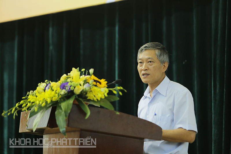 Thứ trưởng Trần Văn Tùng phát biểu tại Ngày hội đầu tư - Demo Day 2016. Ảnh: Loan Lê