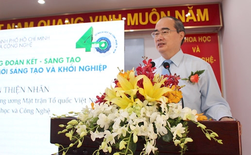 Chủ tịch Ủy ban Trung ương MTTQ Việt Nam Nguyễn Thiện Nhân phát biểu tại tọa đàm. Ảnh: VGP/Ngọc Quang