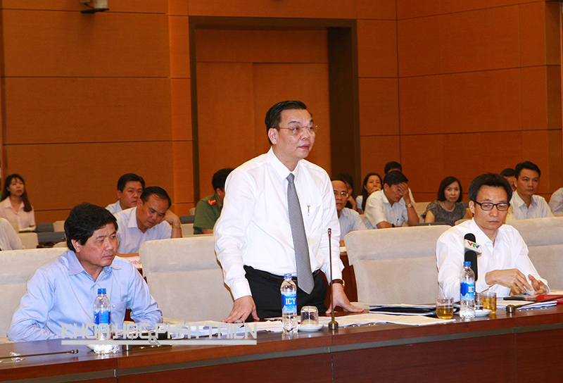 Bộ trưởng Bộ Khoa học và Công nghệ Chu Ngọc Anh báo cáo tại hội nghị giám sát ngày 12/8.