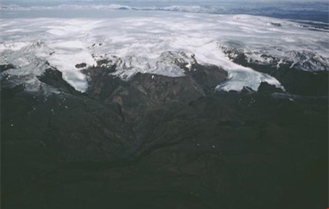 Siêu núi lửa lớn nhất Iceland sắp 'nổi cơn thịnh nộ'?