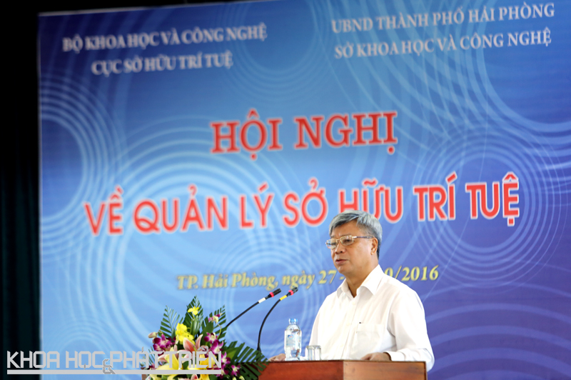 Thứ trưởng Bộ Khoa học và Công nghệ Trần Việt Thanh phát biểu khai mạc tại hội nghị. Ảnh: Loan Lê.
