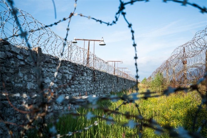 Nhà tù chìm trong biển nước ở Estonia