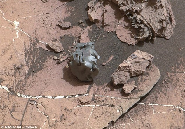 Phát hiện thiên thạch kim loại hiếm trên sao Hỏa - 2