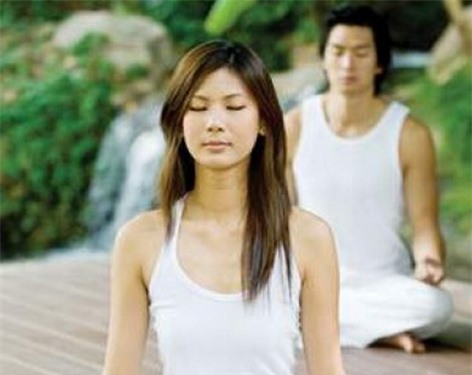 Yoga giúp cải thiện khả năng tình dục.