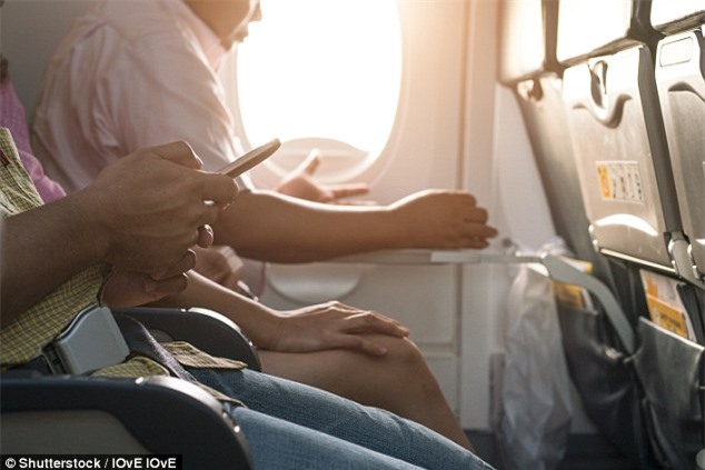 Đây là 10 điều các tiếp viên hàng không cực kỳ ghét ở hành khách đi máy bay - Ảnh 7.