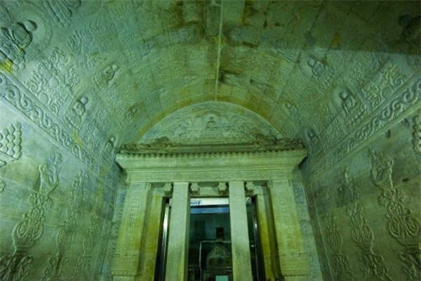 Những bí ẩn không thể giải thích bên trong lăng mộ Càn Long - anh 4