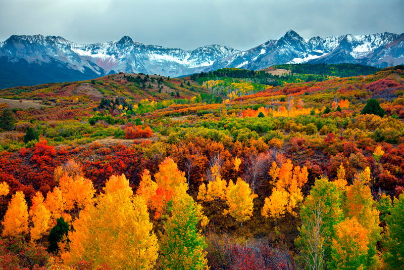 5. Colorado. Tiểu bang phía Tây ở miền Trung của Mỹ. Tiểu bang nổi tiếng về địa hình nhiều núi. Colorado thích hợp với những người yêu thích sự thanh bình, nhàn nhã.