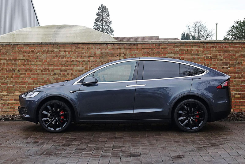 7. Tesla Model X P100D 2017.