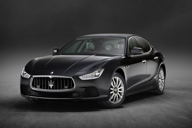 Xe sedan hạng sang cỡ trung tồi tệ nhất: Maserati Ghibli.