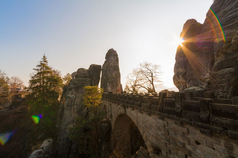 Cách đây hơn 200 năm, Bastei đã bắt đầu mở cửa cho du khách tham quan.