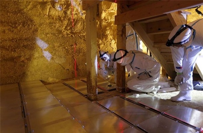 Hình ảnh thu được cho thấy căn buồng bí mật của kim tự tháp nằm ở khoảng sâu 18 mét.