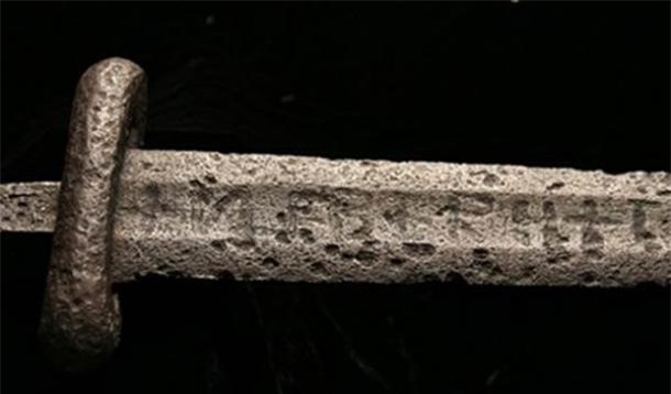 10 thanh kiếm lừng danh trong lịch sử cổ đại - anh 6