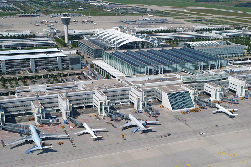 4. Sân bay quốc tế Munchen Franz Josef Strauss (MUC). Sân bay nằm ở vùng Erdinger Moos bên cạnh thành phố Freising, Đức. Năm 2016, MUC đã phục vụ trên 42,3 triệu khách.