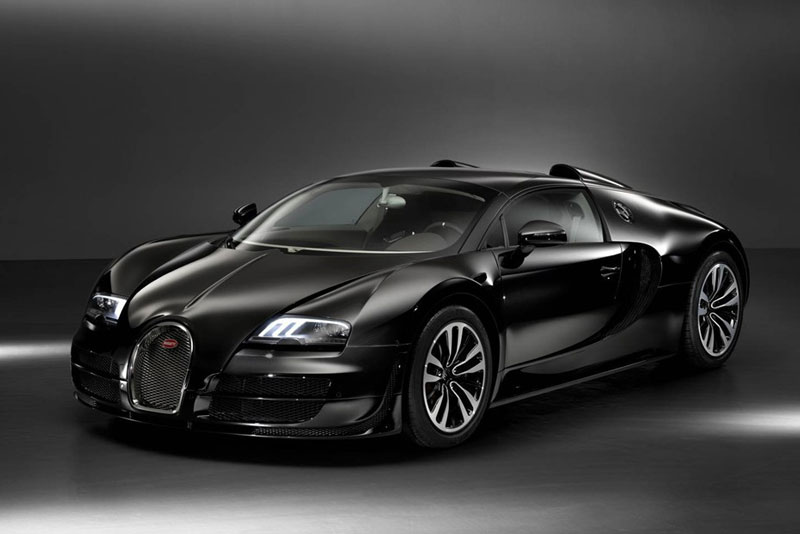 2. Bugatti Veyron.