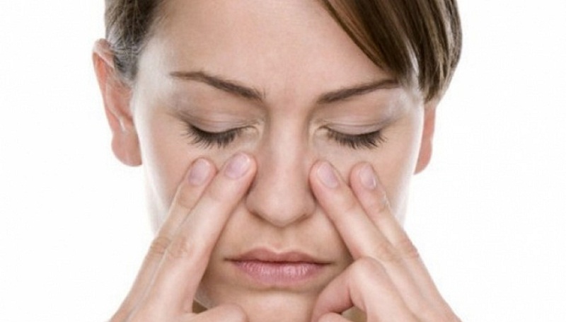 Viêm xoang, viêm mũi dị ứng là một nguyên nhân gây ra chứng ngủ ngáy.