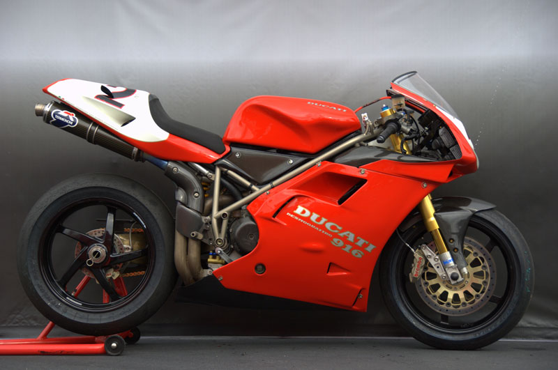 1. Ducati 916SPS 1996.