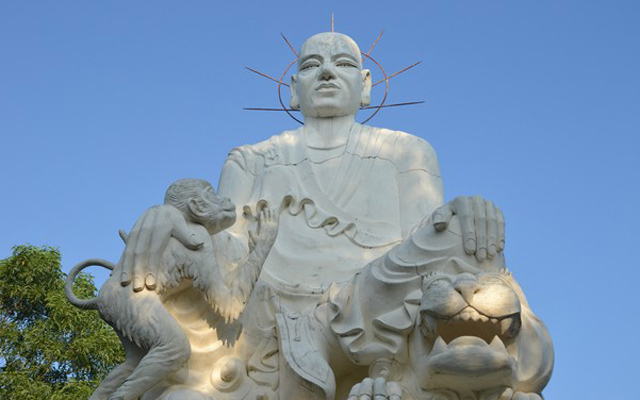 Tượng Thiền sư Vạn Hạnh (Nguồn ảnh: Internet).