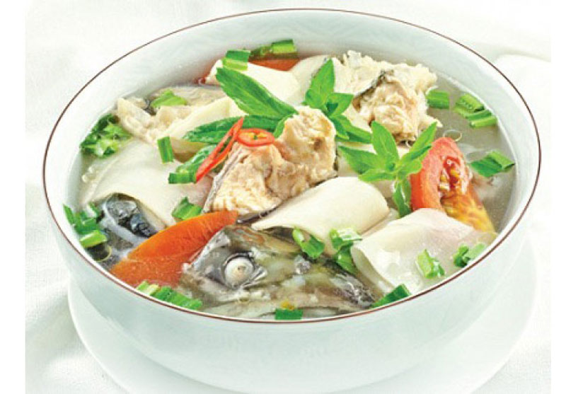 Món chua đầu cá hồi đã hoàn thành. Món chua đầu cá hồi đã hoàn thành.