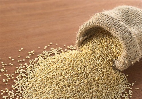 thuc-pham-cai-thien-vong-2-hat-quinoa