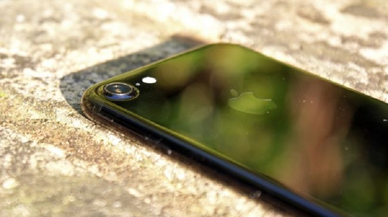 iPhone 7s sẽ được trang bị ống kính đơn 