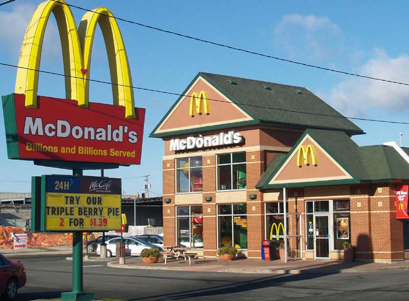 2. McDonald’s (Mỹ) - số cửa hàng: 36.525.