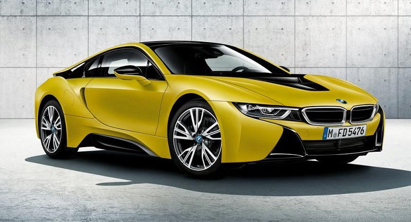 BMW i8 Protonic Frozen Yellow Edition 