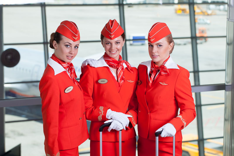 3. Aeroflot Air. Hãng hàng không có trụ sở tại Moskva, Nga. Hãng nổi tiếng bởi những tiếp viên hấp dẫn, trang phục thanh lịch cùng phong cách phục vụ nhiệt tình.