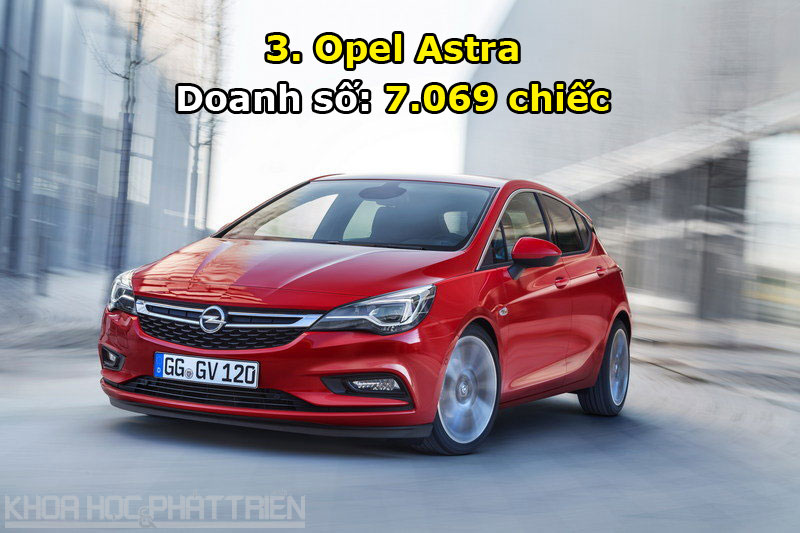 3. Opel Astra.