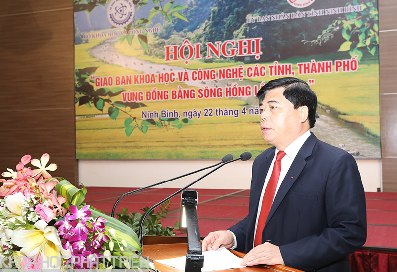 Ông Đinh Trung Phụng - Phó Chủ tịch thường trực UBND tỉnh Ninh Bình. Ảnh: Ngũ Hiệp.